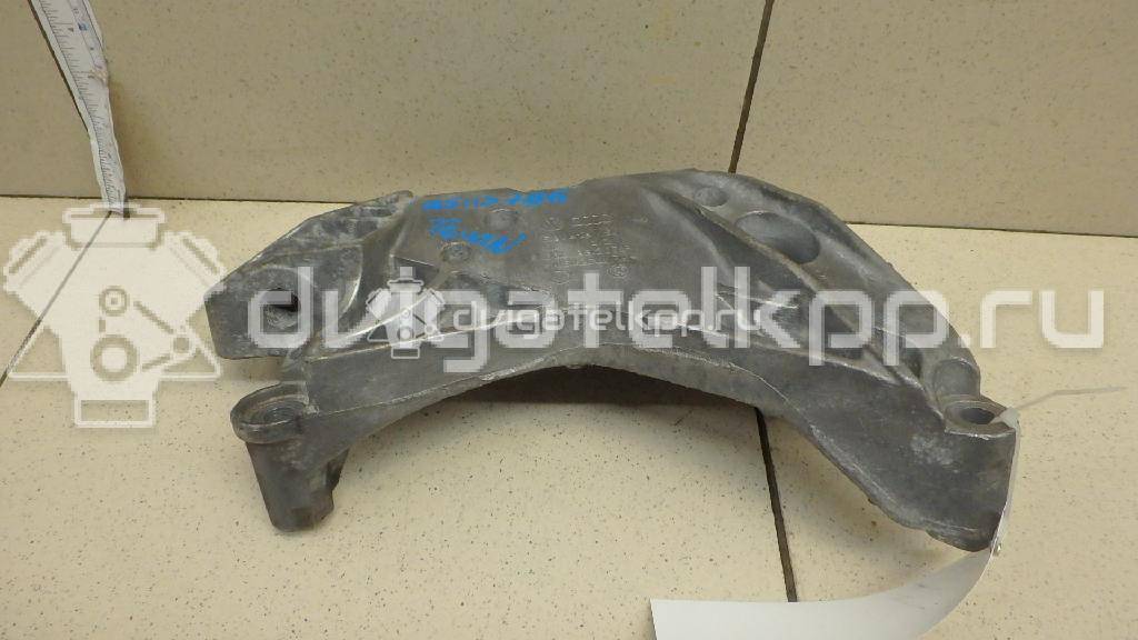 Фото Кронштейн двигателя правый  06j199207p для audi A3 [8P1] {forloop.counter}}
