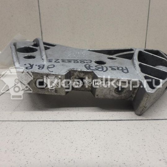 Фото Кронштейн двигателя правый  06J199207P для seat Altea