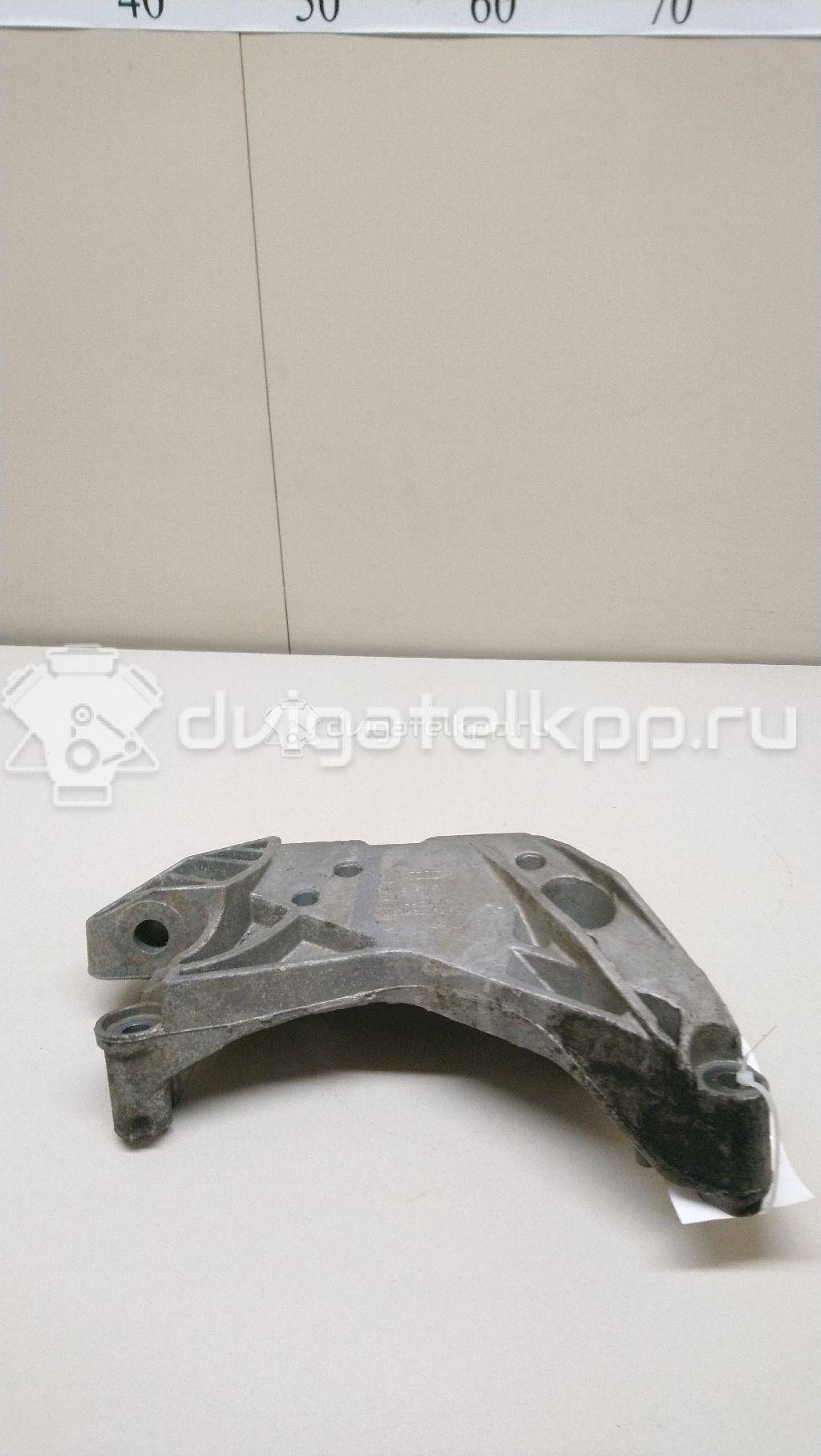 Фото Кронштейн двигателя правый  06J199207P для seat Altea {forloop.counter}}