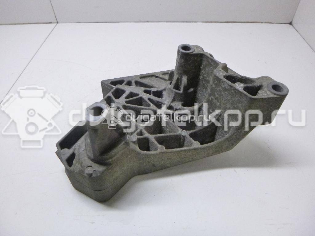 Фото Кронштейн двигателя правый  06F199207H для seat Altea {forloop.counter}}