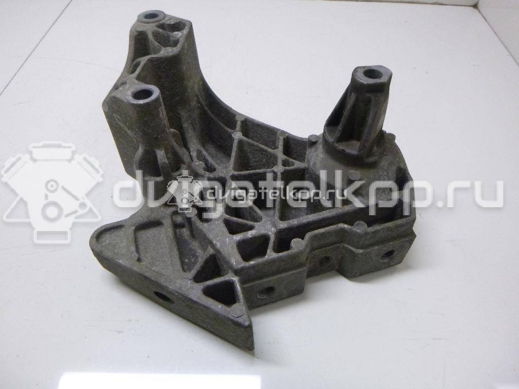 Фото Кронштейн двигателя правый  06F199207H для seat Altea {forloop.counter}}