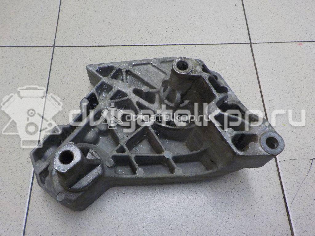 Фото Кронштейн двигателя правый  06F199207H для seat Altea {forloop.counter}}