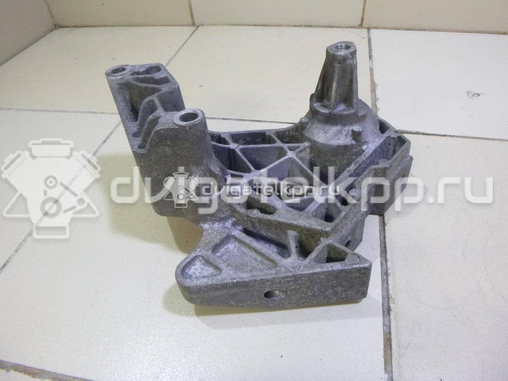 Фото Кронштейн двигателя правый  06F199207H для seat Altea {forloop.counter}}