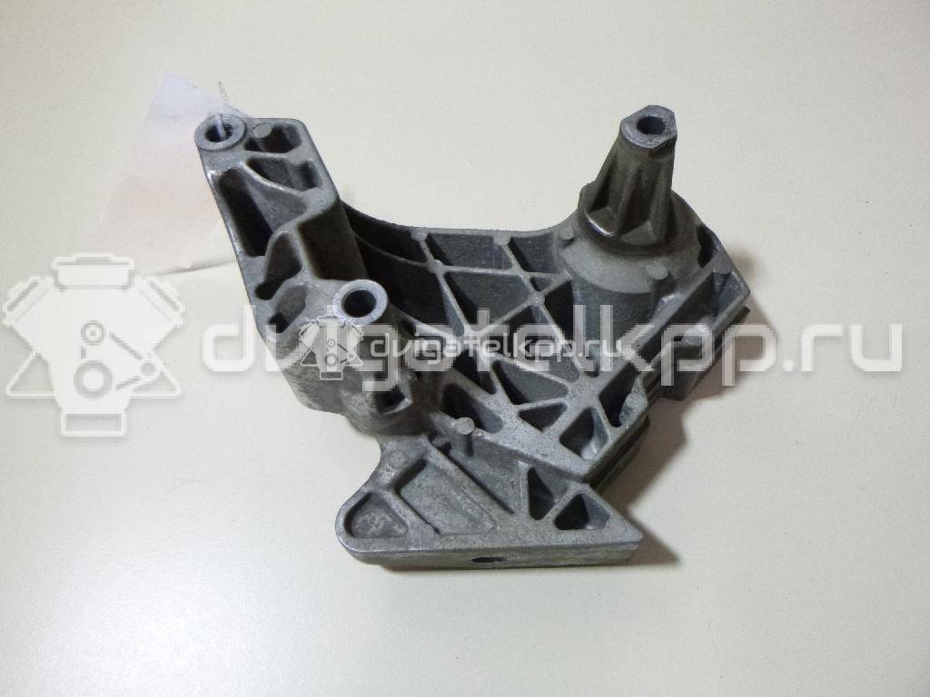 Фото Кронштейн двигателя правый  06F199207H для seat Altea {forloop.counter}}