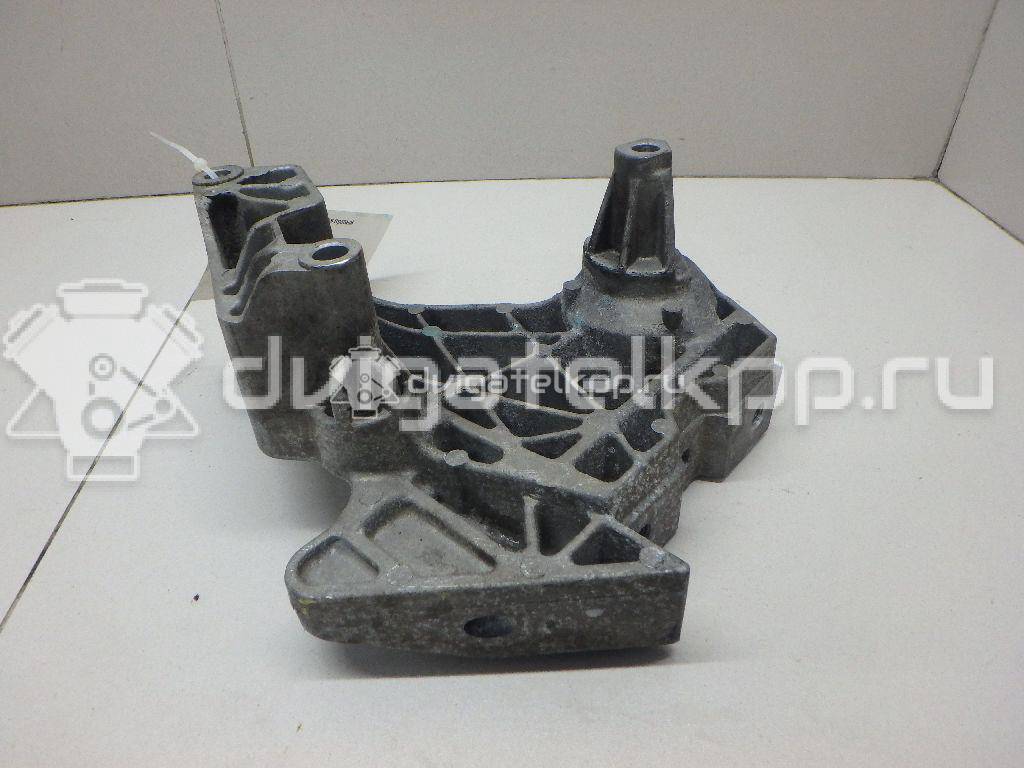Фото Кронштейн двигателя правый  06F199207H для seat Altea {forloop.counter}}