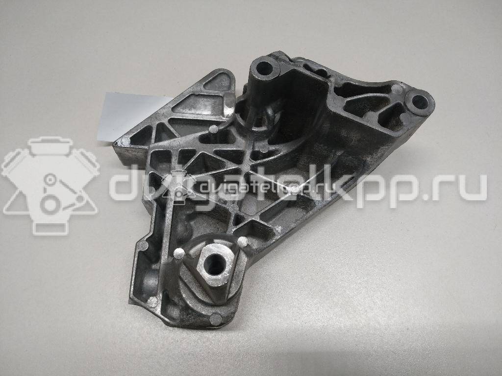 Фото Кронштейн двигателя правый  06F199207H для seat Altea {forloop.counter}}