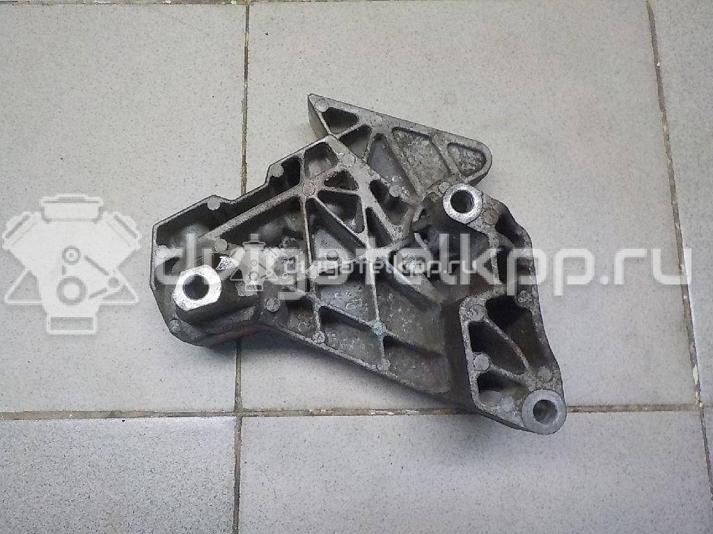 Фото Кронштейн двигателя правый  06F199207H для seat Altea {forloop.counter}}