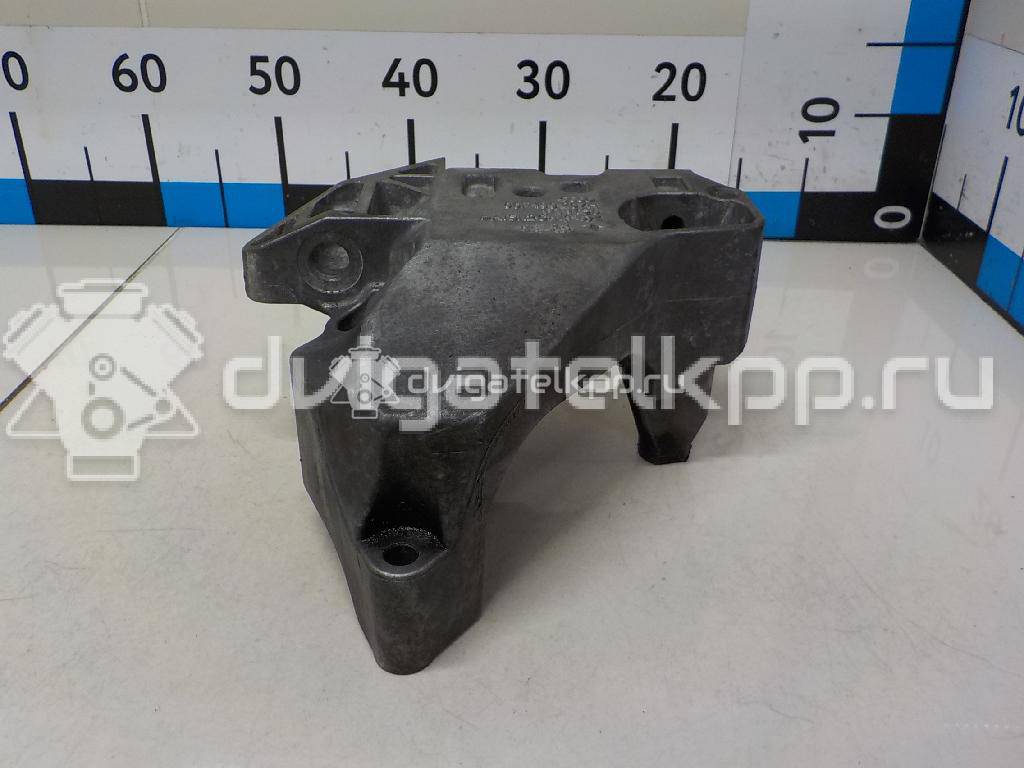 Фото Кронштейн двигателя правый  06F199207H для seat Altea {forloop.counter}}