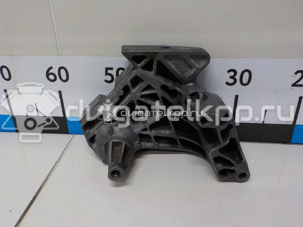 Фото Кронштейн двигателя правый  06F199207H для seat Altea {forloop.counter}}