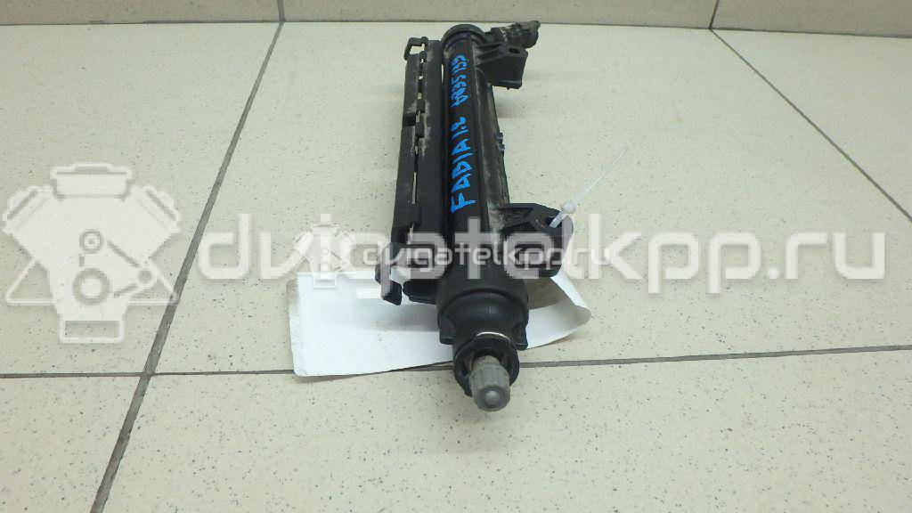 Фото Рейка топливная (рампа)  03E133320A для seat Cordoba {forloop.counter}}