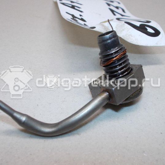 Фото Форсунка масляная  04E103157 для seat Leon (5F)