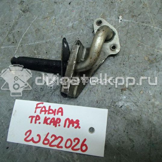 Фото Трубка картерных газов  036131525G для skoda Fabia