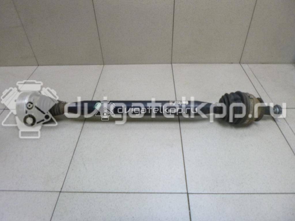 Фото Полуось передняя правая  6R0407762K для skoda Fabia {forloop.counter}}