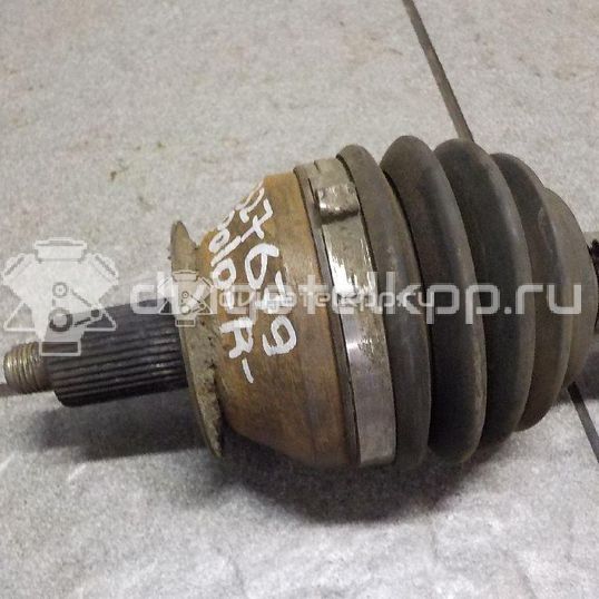 Фото Полуось передняя правая  6R0407762K для skoda Fabia