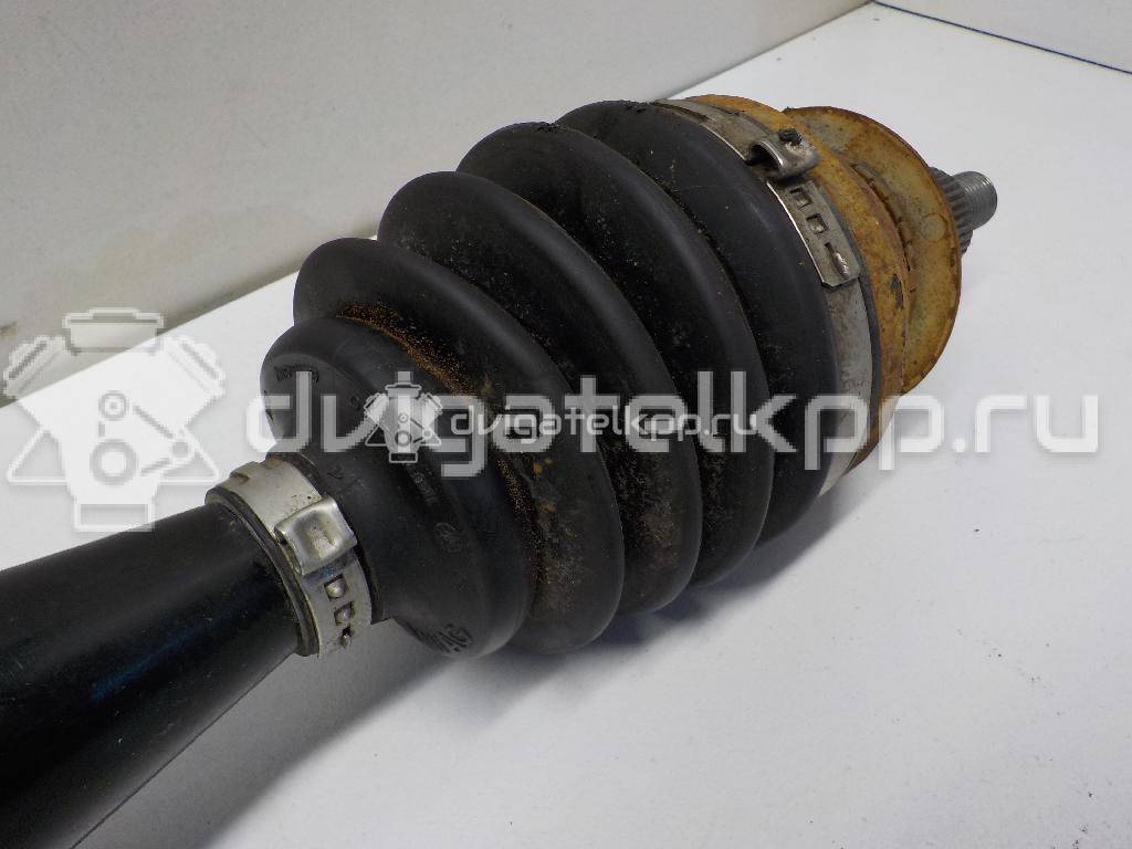 Фото Полуось передняя правая  6R0407762K для skoda Fabia {forloop.counter}}