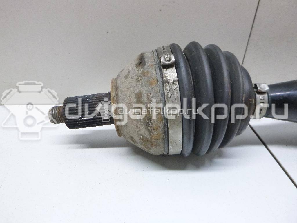 Фото Полуось передняя правая  6R0407762K для skoda Fabia {forloop.counter}}