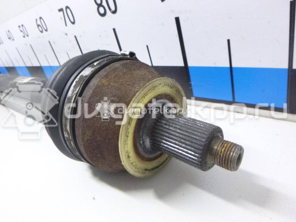 Фото Полуось передняя правая  6R0407762K для skoda Fabia {forloop.counter}}