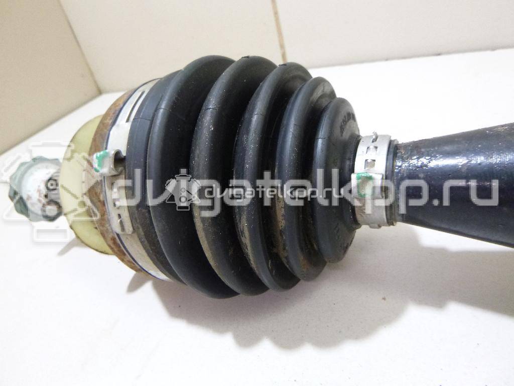 Фото Полуось передняя правая  6R0407762K для skoda Fabia {forloop.counter}}