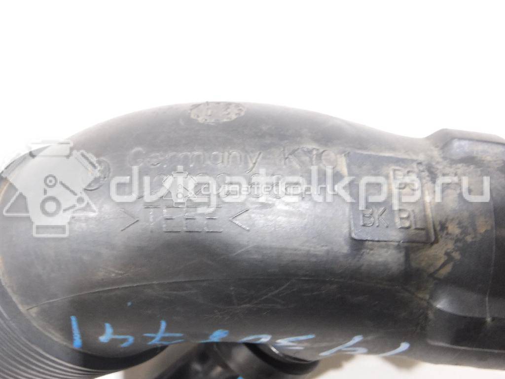 Фото Патрубок воздушного фильтра  1J0129684 для skoda Octavia (A4 1U-) {forloop.counter}}