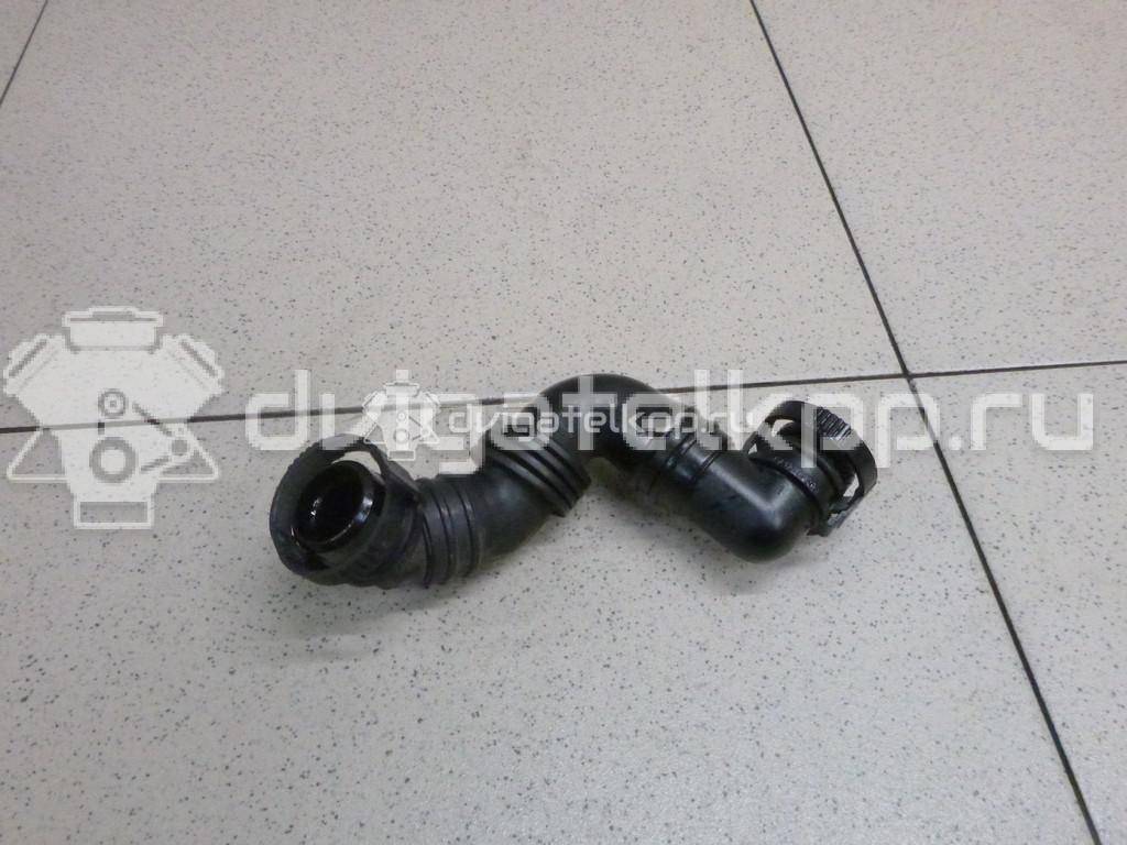 Фото Шланг вентиляции картер. газов  06F103212D для skoda Octavia (A5 1Z-) {forloop.counter}}