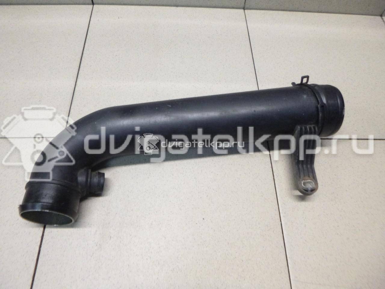 Фото Патрубок воздушного фильтра  1k0129654ar для audi A3 [8P1] {forloop.counter}}