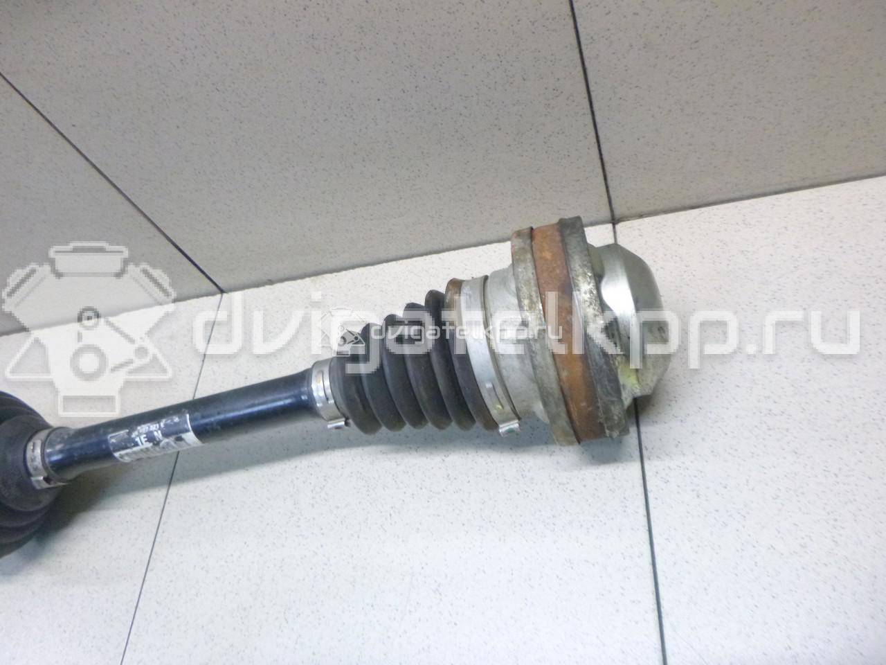 Фото Полуось передняя левая  2K0407271E для Skoda Octavia / Yeti 5L / Octaviaii 1Z3 / Superb {forloop.counter}}