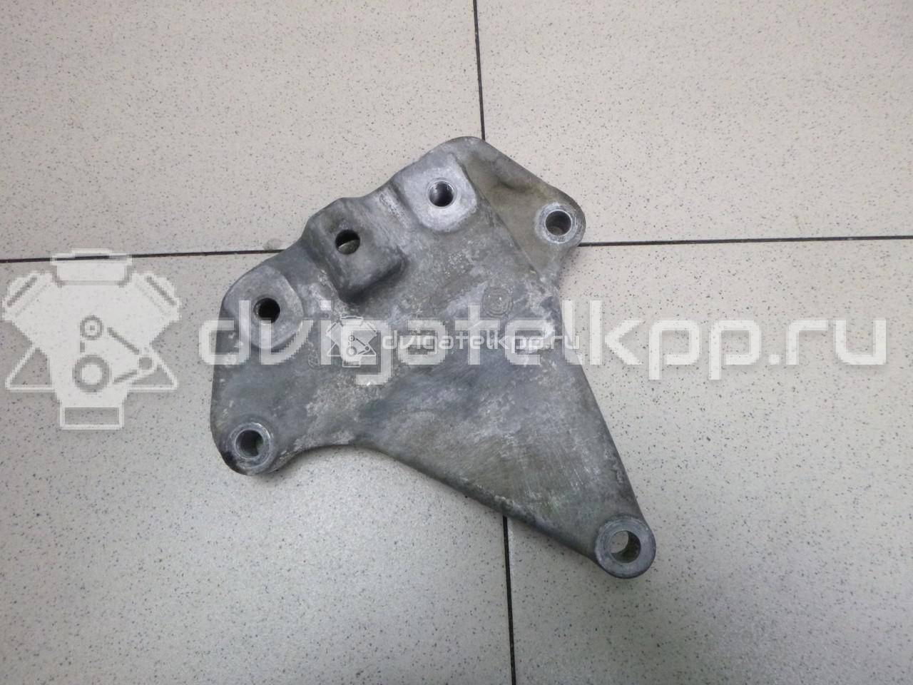 Фото Кронштейн КПП левый  1k0199117bb для audi A3 [8P1] {forloop.counter}}