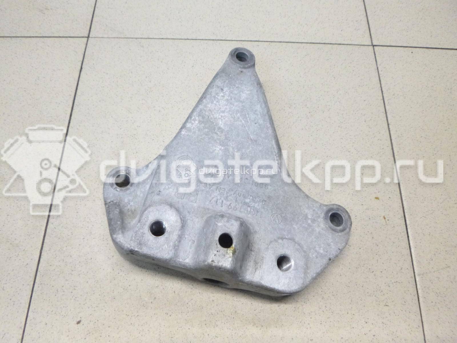 Фото Кронштейн КПП левый  1K0199117BB для skoda Octavia (A5 1Z-) {forloop.counter}}