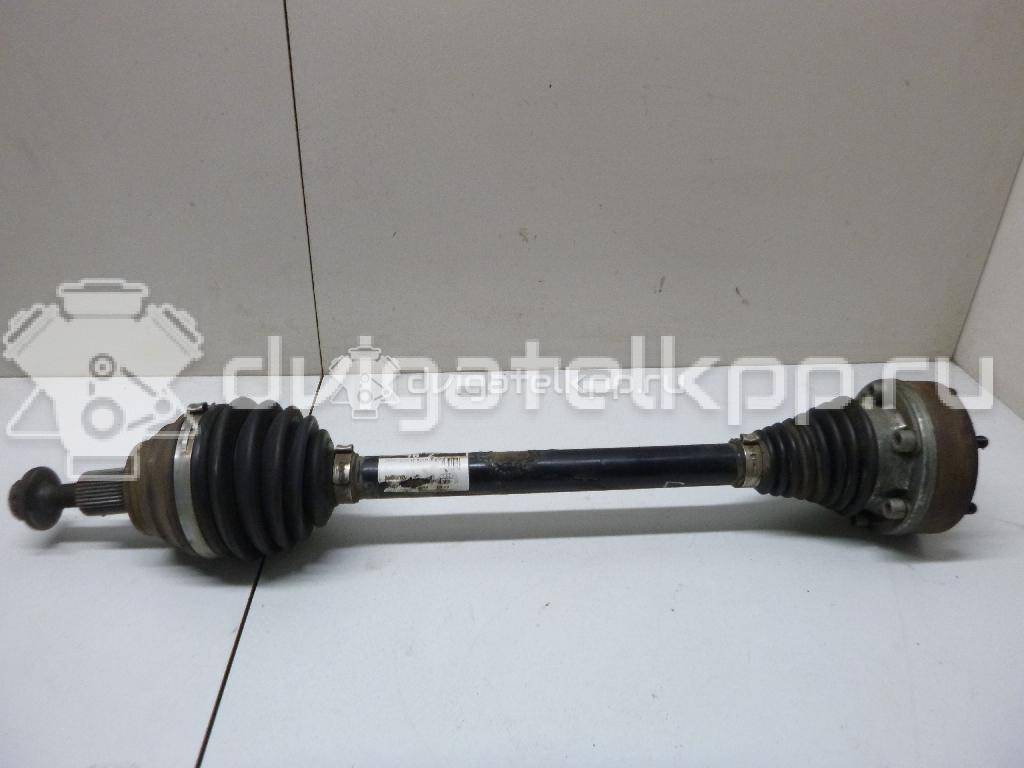 Фото Полуось передняя левая  5Q0407271B для Skoda Octavia / Octaviaii 1Z3 {forloop.counter}}