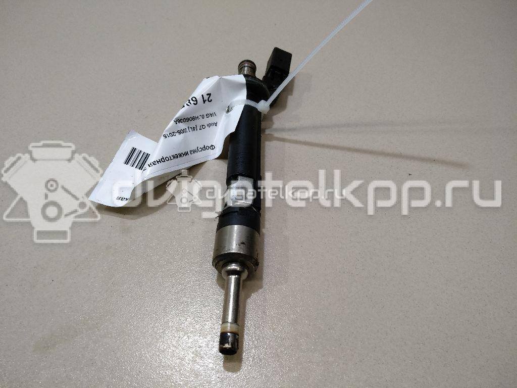 Фото Форсунка инжекторная электрическая  03H906036A для skoda Superb {forloop.counter}}