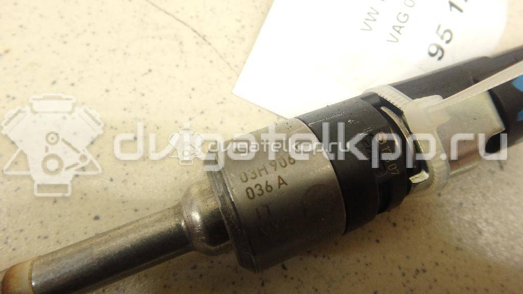 Фото Форсунка инжекторная электрическая  03h906036a для porsche Cayenne {forloop.counter}}