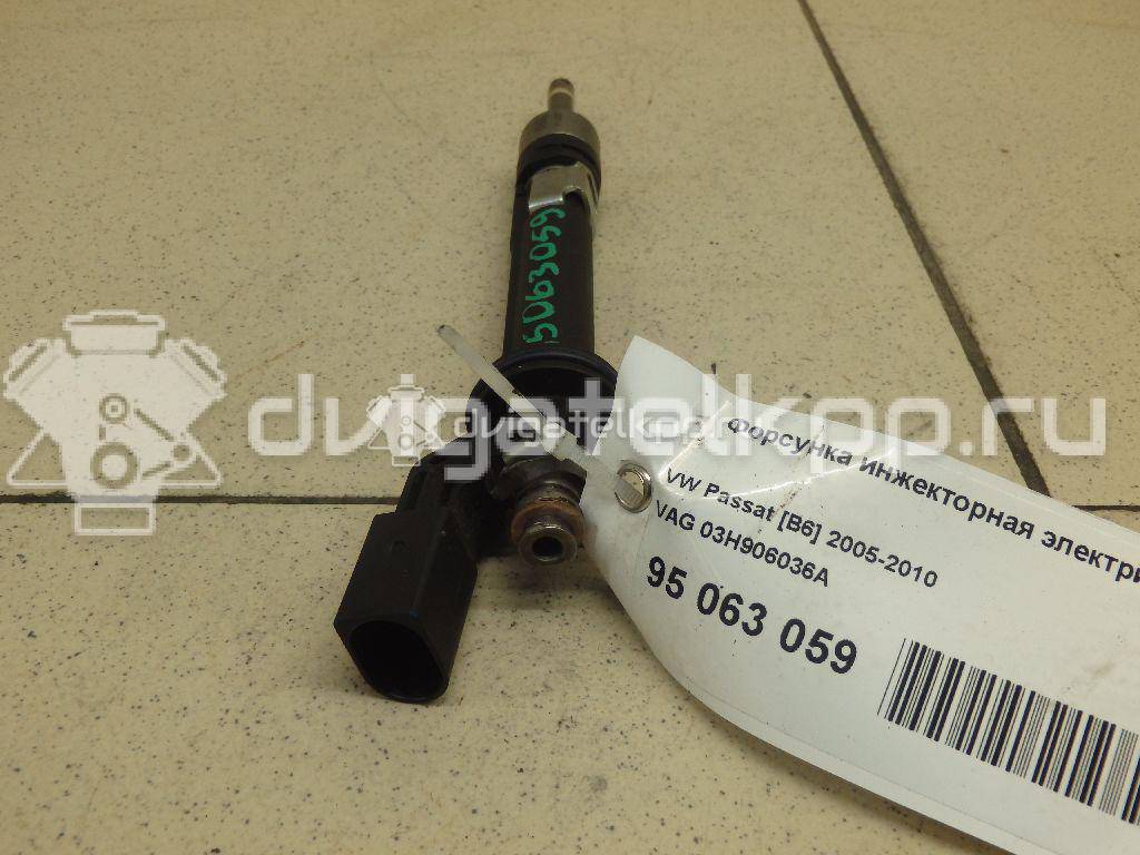 Фото Форсунка инжекторная электрическая  03h906036a для porsche Cayenne {forloop.counter}}