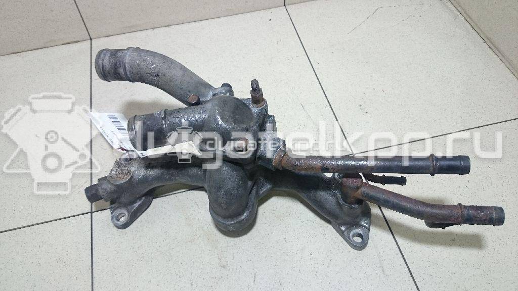 Фото Корпус термостата для двигателя G6EA для Hyundai / Kia 180-194 л.с 24V 2.7 л бензин 256203E200 {forloop.counter}}