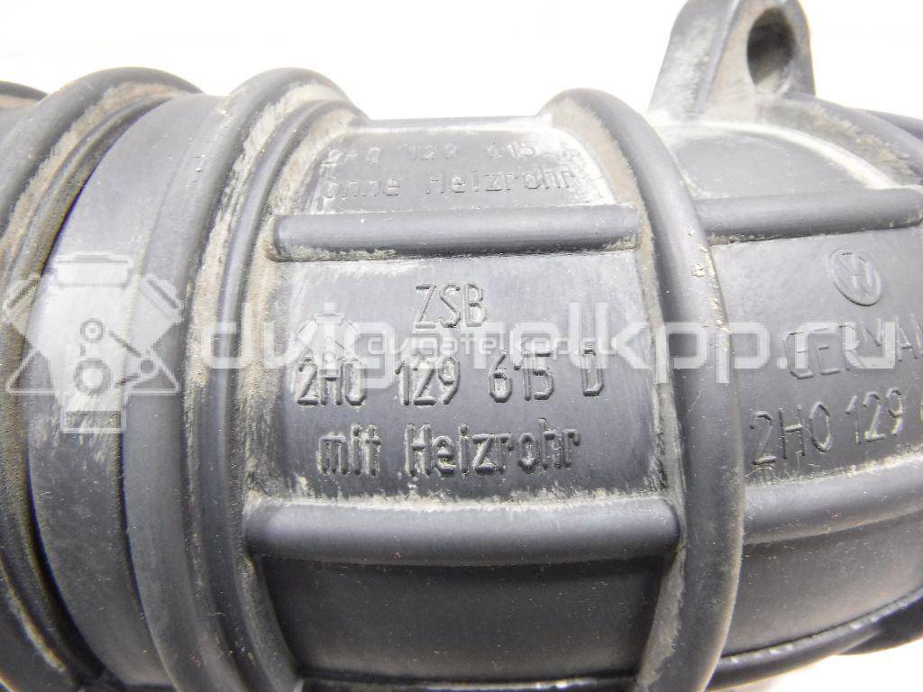 Фото Патрубок воздушного фильтра  2H0129615D для vw Amarok {forloop.counter}}