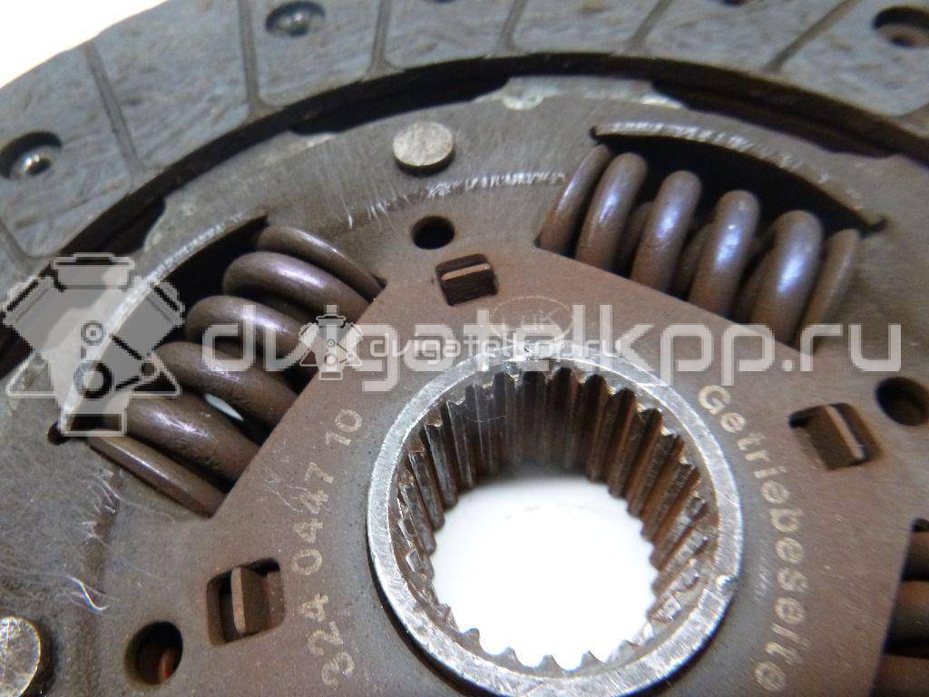 Фото К-кт сцепления (саморегулирующееся)  076141015A для Volkswagen Crafter {forloop.counter}}