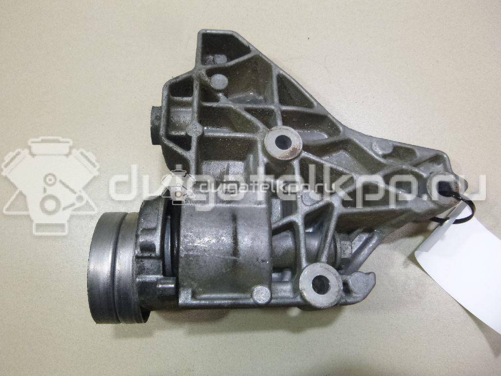 Фото Кронштейн генератора  03C903143B для Volkswagen Tiguan / Jetta {forloop.counter}}