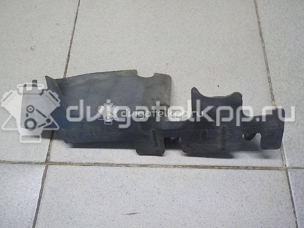 Фото Воздуховод радиатора правый  5K0121284C для Volkswagen Touran / Jetta / Golf {forloop.counter}}