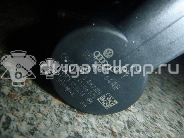 Фото Рейка топливная (рампа)  для Volkswagen Golf {forloop.counter}}