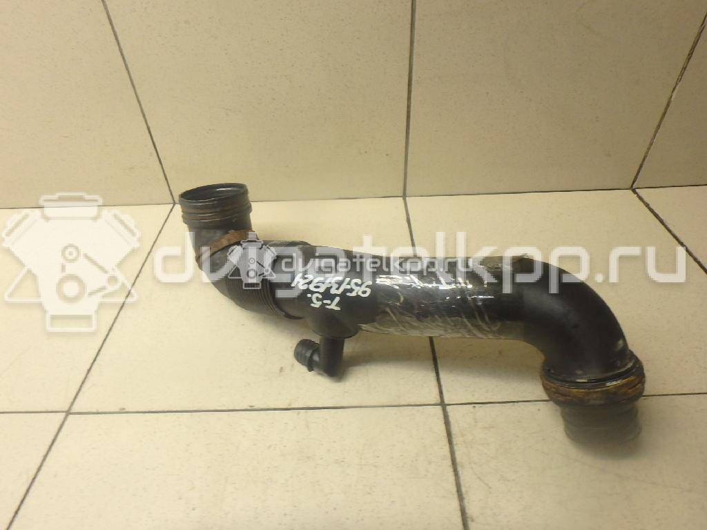 Фото Патрубок воздушного фильтра  7H0129615D для Volkswagen Transporter {forloop.counter}}