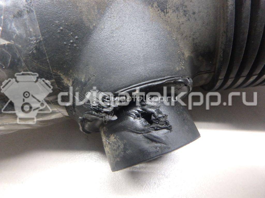 Фото Патрубок воздушного фильтра  7H0129615E для Volkswagen Transporter / Multivan {forloop.counter}}