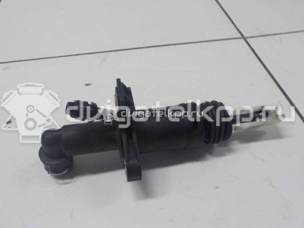 Фото Цилиндр сцепления главный  7E0721401E для Volkswagen Transporter / Multivan {forloop.counter}}