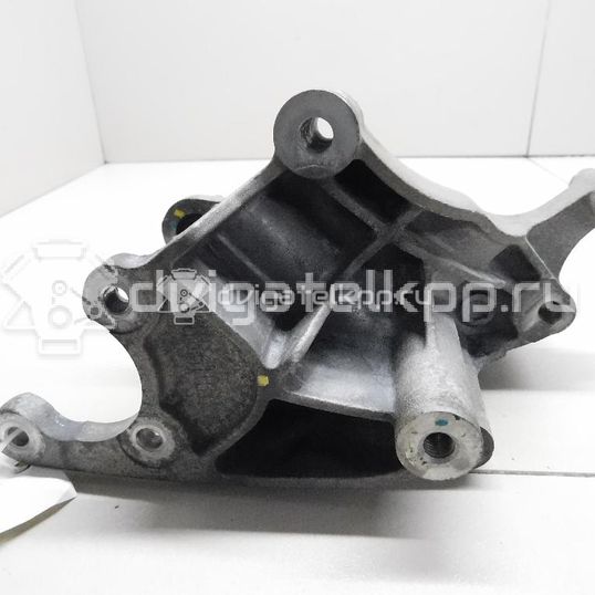 Фото Кронштейн генератора для двигателя G4KE для Hyundai / Kia 173-180 л.с 16V 2.4 л бензин