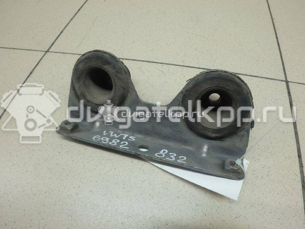 Фото Кронштейн глушителя  7H0253144 для Volkswagen Transporter / Multivan {forloop.counter}}