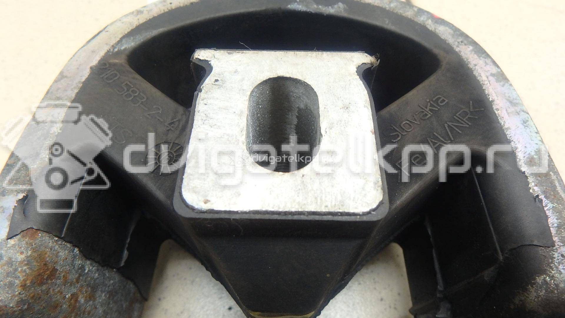 Фото Опора двигателя передняя  7H0199848D для Volkswagen Transporter / Multivan {forloop.counter}}