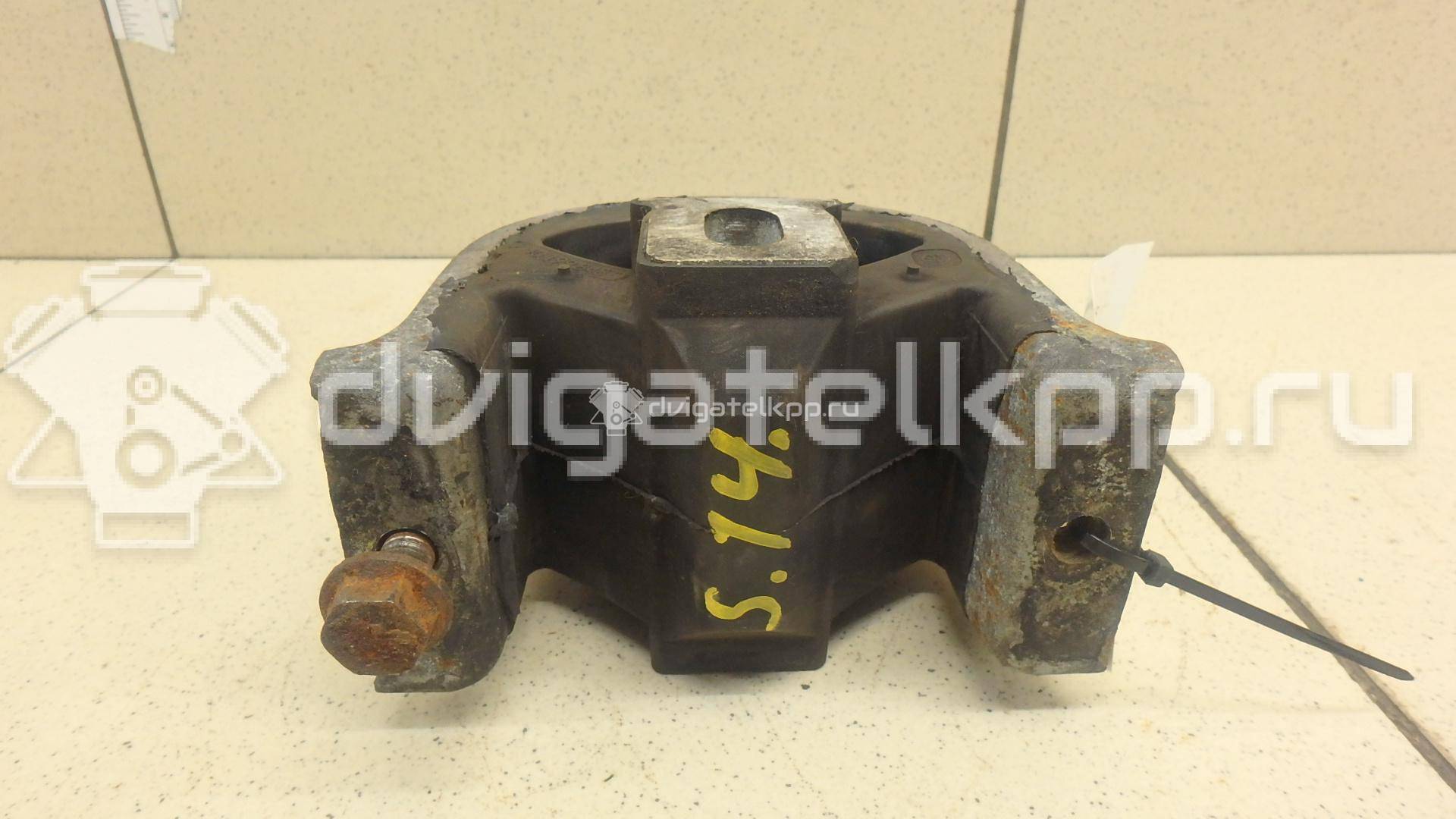 Фото Опора двигателя передняя  7H0199848D для Volkswagen Transporter / Multivan {forloop.counter}}