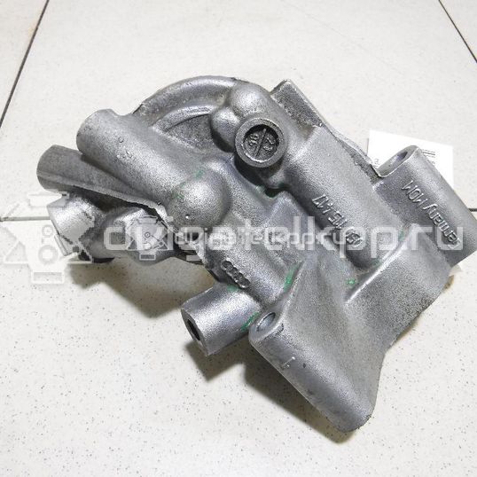 Фото Кронштейн масляного фильтра  050115417 для vw Passat [B5]