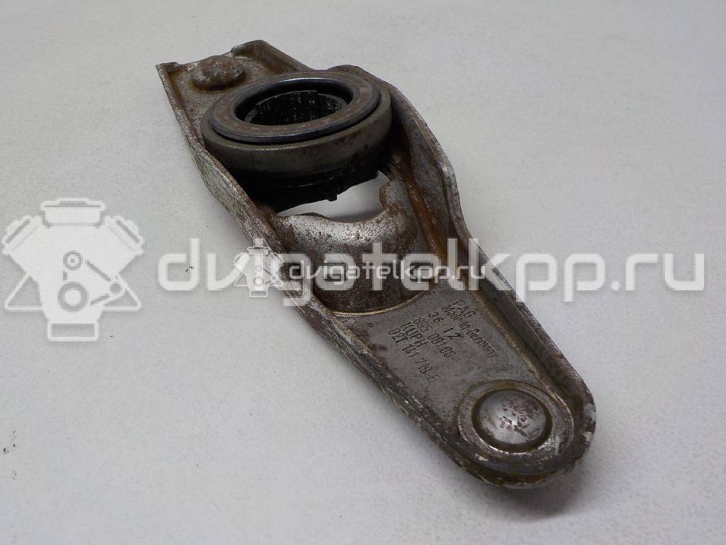 Фото Подшипник выжимной  02T141153F для Volkswagen Scirocco / Touran / Up 121, 122, Bl1, Bl2 / New Beetle / Bora {forloop.counter}}