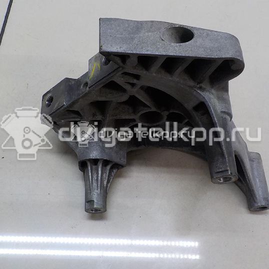 Фото Кронштейн опоры двигателя  06f199207q для audi A3 [8P1]