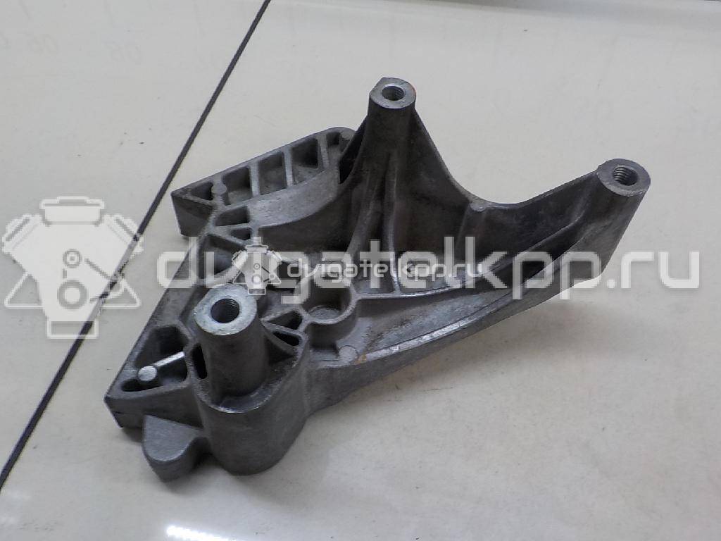 Фото Кронштейн опоры двигателя  06f199207q для audi A3 [8P1] {forloop.counter}}