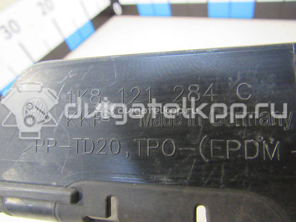 Фото Воздуховод радиатора правый  1K8121284A для vw Scirocco {forloop.counter}}